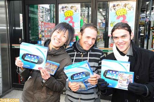 Новости - Большой репортаж с японского запуска PlayStation Vita (UPD.4)